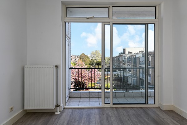 Medium property photo - Medemblikstraat 24, 2547 GX Den Haag